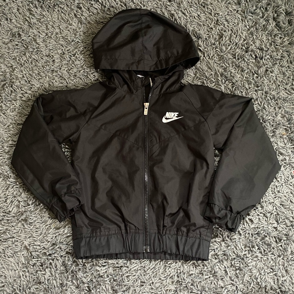 Nike 4t Windbreaker